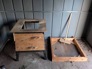 lot 1 image: Homemade saw table