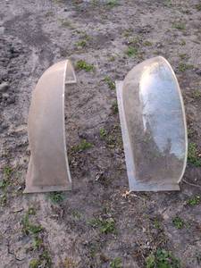 lot 2 image: Basement easement window well covers.