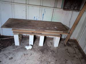 lot 15 image: Wood  with Decorative Concrete Blocks