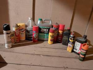 lot 49 image: Automotive Chemical and Maintenance Product Collection