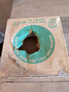 lot 62 image: Capital 12 - 2G wire