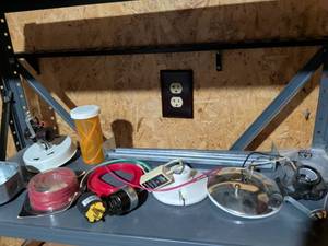 lot 133 image: Electrical items