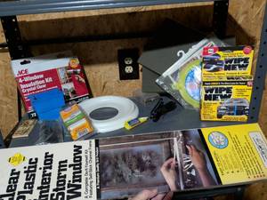 lot 148 image: Mixed Home Improvement and Cleaning Products Lot