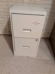 lot 178 image: White Two-Drawer Filing Cabinet with Lock