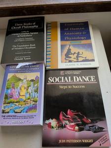 lot 210 image: Mixed Book Collection - Educational Textbooks and Reference Books