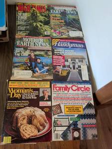 lot 253 image: Mixed Magazine Collection - High Times, Mother Earth News, Family Circle & More