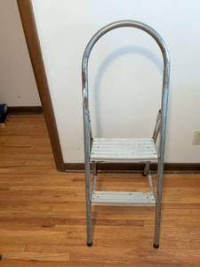 lot 298 image: 2-Step Aluminum Folding Step Stool with Handrail
