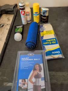 lot 314 image: Mixed Health and Fitness Accessories Bundle