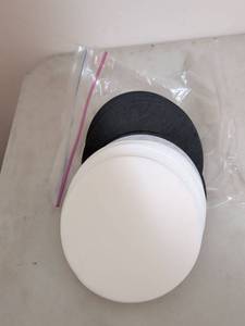 lot 327 image: Round Foam Polishing Pads Set Black and White