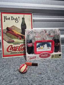 lot 138 image: Coca Cola Collector Lot - Retail $0