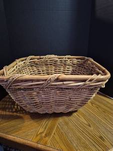 lot 191 image: Handwoven Wicker Storage Basket with Rope Detail - Retail $25