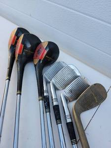 lot 203 image: Mixed Golf Club Set with Woods and Irons - Retail $25