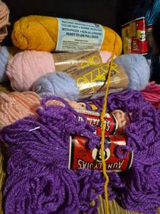 lot 270 image: Mixed Yarn Bundle Collection - Retail $25