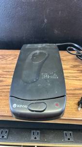 lot 4440 image: Kinyo 1-Way VHS Rewinder