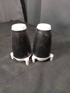 lot 4617 image: Black and White Salt and Pepper Shakers with Gold Letters
