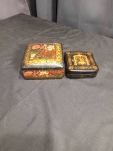 lot 4555 image: Russian Lacquer Boxes with Floral and Folk Art Designs
