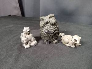 lot 4597 image: Small Animal Figurine Collection with Owl and Cats