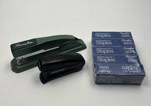 lot 160 image: Office Stapler Set with Standard Staples Bundle