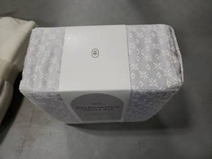 lot 9304 image: Full Size 400 Thread Count Performance Sheet Sets & Pillowcases Collection Twinkle Stars - Threshold - Retail $45