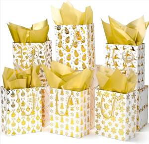 lot 70879 image: Christmas Holiday Gift Bag Set 18pcs - Retail $25