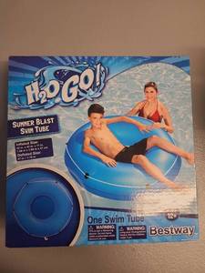 lot 70912 image: H2O Go Summer Blast Inflatable Swim Tube - Retail $10