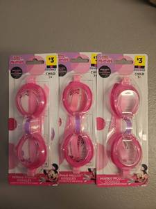 lot 70935 image: Disney Minnie Mouse Childrens Swimming Goggles Set of 3 (Ages 3) - Retail $9