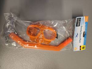 lot 70943 image: Junior Snorkel Swim Mask Set with Adjustable Head Strap (Ages 4) Orange - Retail $8