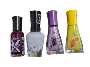 lot 16133 image: Sally Hansen Nail Polish Collection Set of 4 Bottles