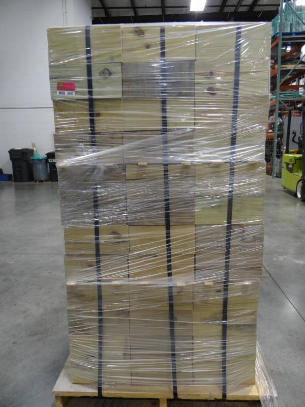 lot 3600 image: Pallet Of Approx 232 6X6X12 Wood