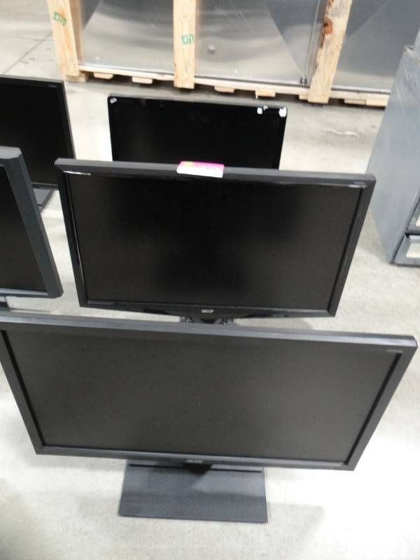 lot 3656 image: Lot Of 3 Monitors