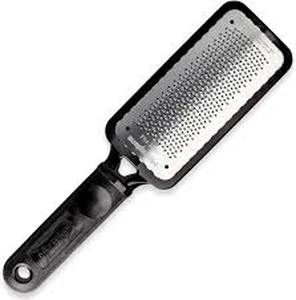 lot 4232 image: Foot grater