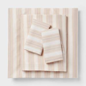 lot 9425 image: TwinTwin XL Cotton Blend Sateen Sheet Set IvoryPink Textured Stripe - Room Essentials - Retail $25