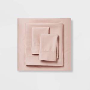 lot 9431 image: Queen Solid Performance 400 Thread Count Sheet Set Blush - Threshold Cotton Sateen, Wrinkle-Resistant, OEKO-TEX Certified - Retail $74