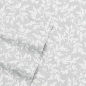 lot 9486 image: Queen Printed Pattern Flannel Sheet Set Dove Gray - Laura Ashley - Retail $160