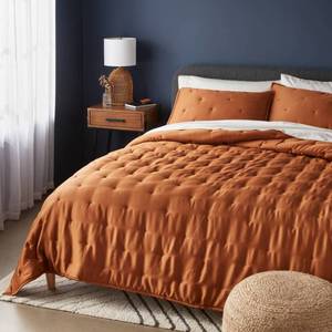 lot 9491 image: 3pc King TENCEL Comforter and Sham Set Copper - Threshold Satin Weave, 320 Thread Count, Cooling Bedding Set - Retail $119