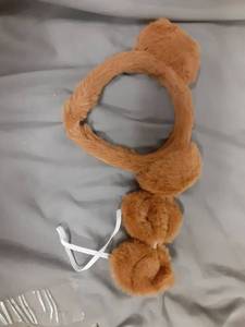 lot 439 image: Jmkcoz 2 Pieces Bear Costume Set Bear Ears Headband and  Bowtie for Halloween Carnival Animal Cosplay Party (Brown) - Retail $9