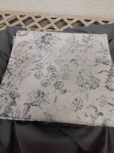 lot 449 image: jinchan Kalen Round Rug 4ft Area Rug Washable Vintage Indoor Retro Entryway Floor Cover Distressed Gray Floral 4 Round Circle Boho Non Slip Thin Carpet for Bedroom Living Room Dining Room Grey - Retail $40
