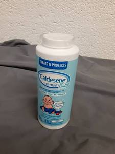 lot 506 image: Caldesene Baby Protecting Powder - Retail $4