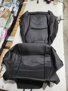 lot 4150 image: Seat cover