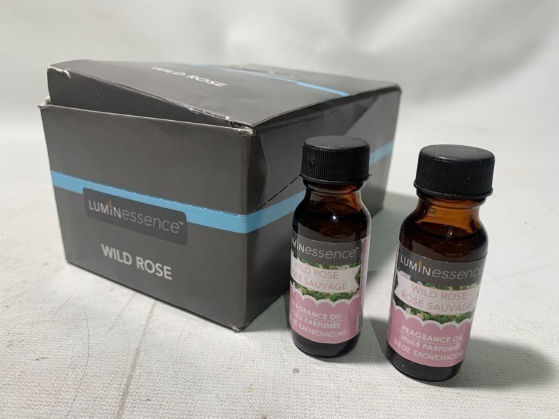 lot 302 image: 1 New Box of 20 Luminessence Wild Rose Essential Fragrance Oils