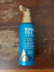 lot 36669 image: Head & Shoulders Royal Oils Scalp Elixir Treatment, Formulated with Cooling Menthol and Peppermint Oil for Instant Scalp Soothe and Hydration, 4.2 fl oz - Retail $9