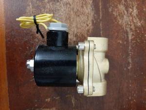 lot 36676 image: Brass Electric Solenoid Valve 12V 12 inch Pneumatic Air Valve - Retail $22