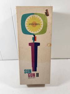 lot 149 image: Sylvania Sun Gun II Movie Light with Original Box