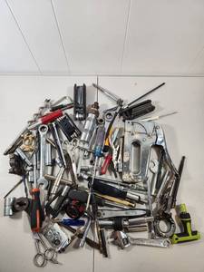 lot 163 image: Mixed Tool Collection