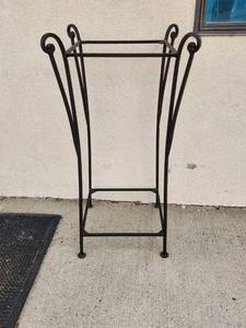 lot 186 image: Black Metal Plant Stand with Scrolled Design