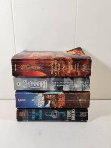 lot 344 image: Fantasy Novel Collection - Dragonlance and Shannara Series Books