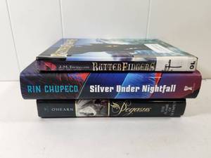 lot 345 image: Fantasy Novel Collection - 3 Books