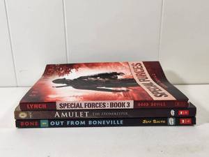 lot 355 image: Jeff Smith Bone and Amulet Graphic Novel Collection