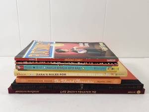 lot 359 image: Childrens Book Collection - 7 Popular Kids Novels and Stories