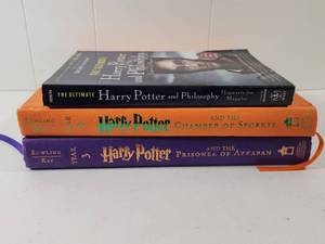 lot 366 image: Harry Potter Book Collection with Philosophy Guide